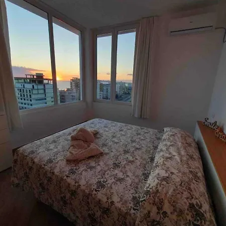 Dream House Apartment *